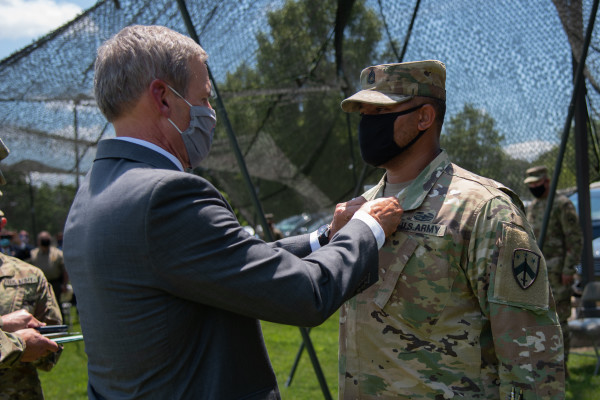 National Guard soldier awarded Soldier’s Medal for stopping shooting at high school football game