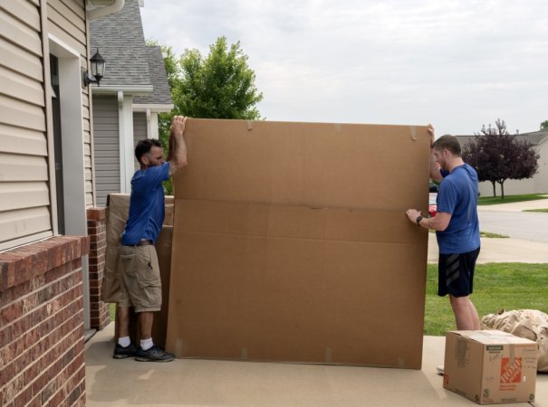 Put your movers on notice the next time you PCS!