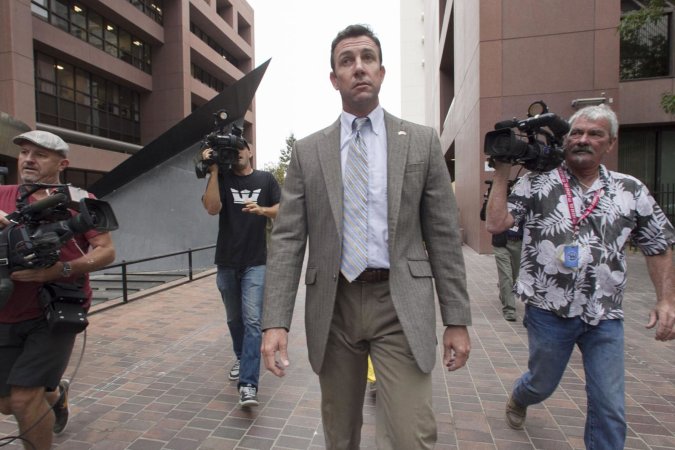 Trump pardons Marine veteran-turned-scumbag congressman Duncan Hunter