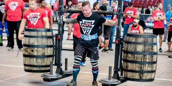 A Champion Army Powerlifter Opens Up About What It Takes To Be ‘Army Strong’