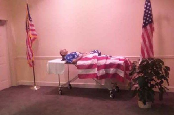 This Viral Photo Of A Veteran Without A Coffin Sparked Outrage, But It Doesn’t Tell The Whole Story