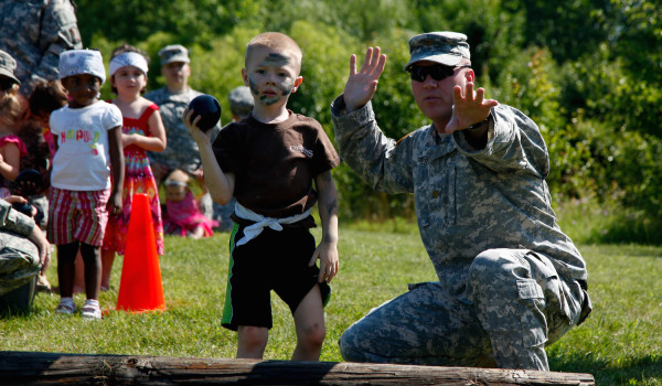 10 Military Skills That Make Service Members Amazing Parents