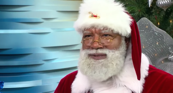 Meet The Mall Of America’s First Black Santa, A US Army Veteran
