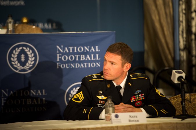 10 questions only a veteran would ask Green Beret-turned-football legend Nate Boyer