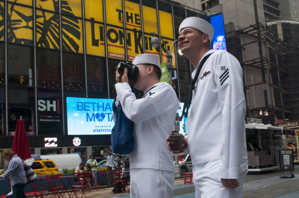 The Task & Purpose Unofficial Bar Guide For New York’s Fleet Week