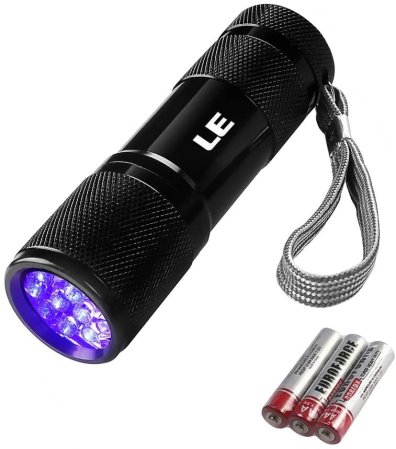  Lighting Ever UV Flashlight