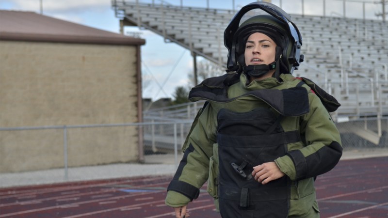 ‘It’s only four more laps’ — EOD soldier sets a world record running a mile in a 96-pound bomb suit