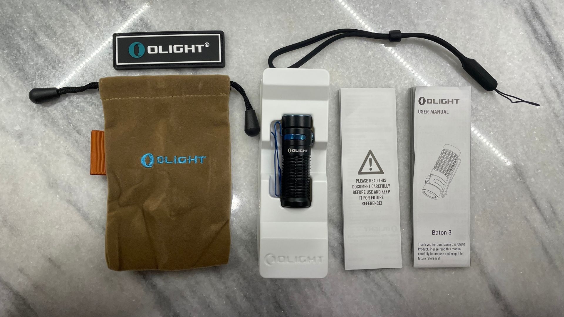 OLIGHT Baton 3