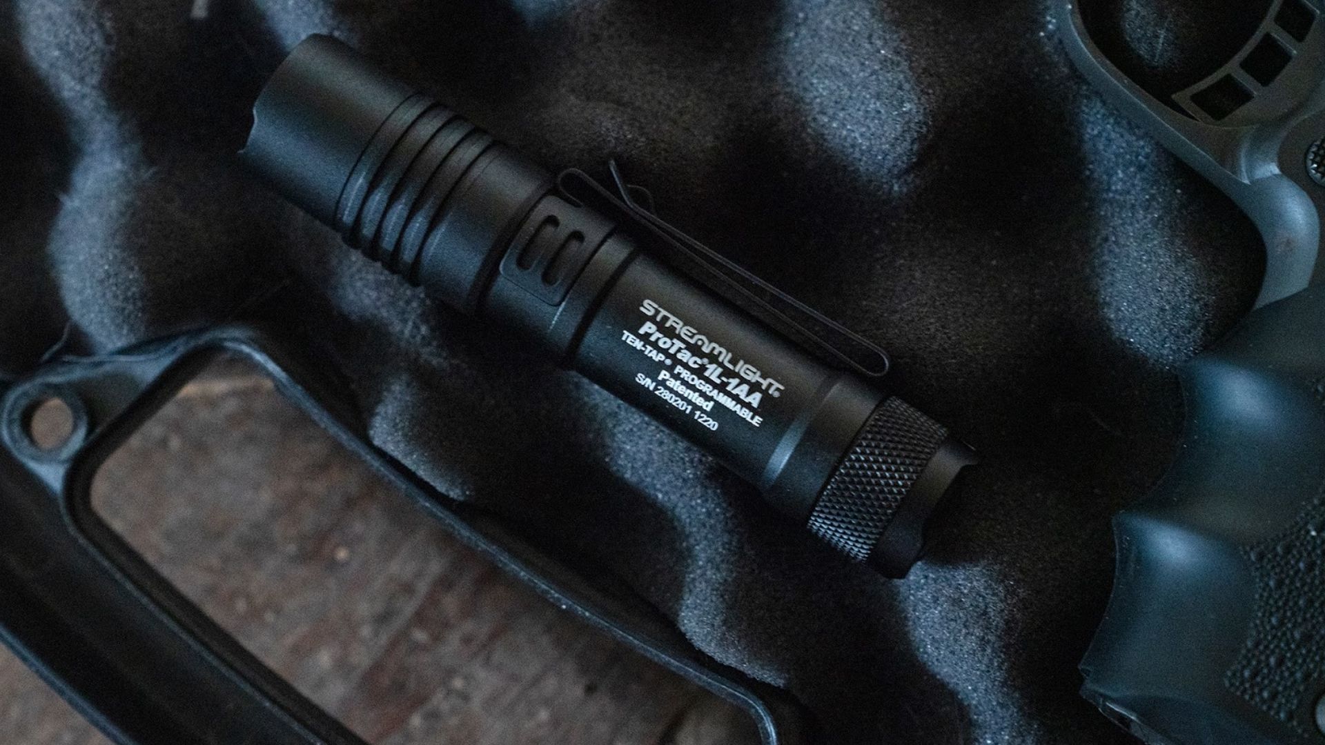 Streamlight 88061 ProTac 1L-1AA