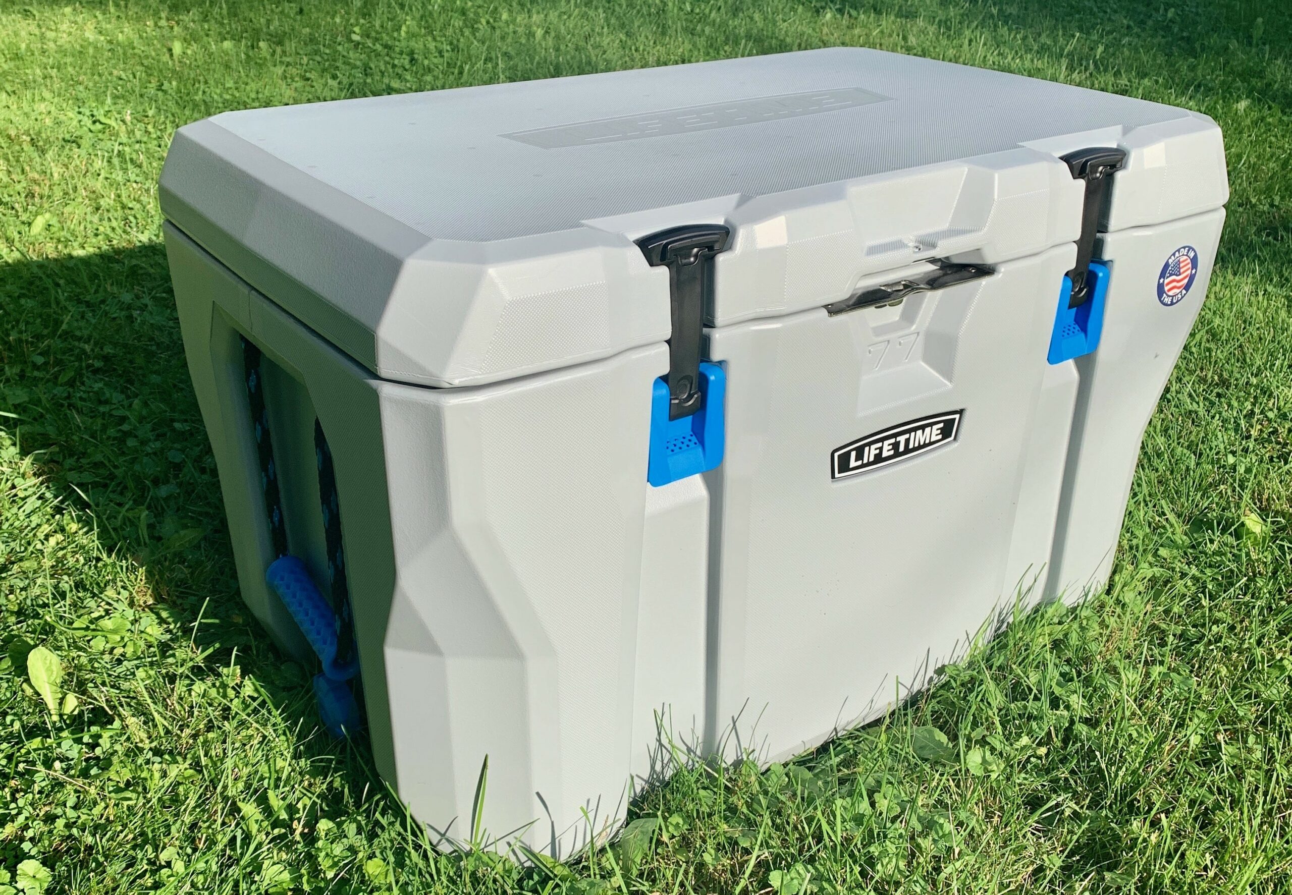 Lifetime 77 Quart High Performance Cooler (Review) 2021