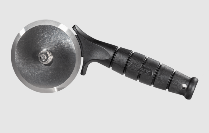 Score a Ka-Bar pizza cutter for a tasty Cyber Monday deal. Yes, seriously