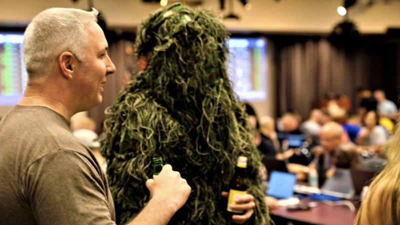 ghillie suit