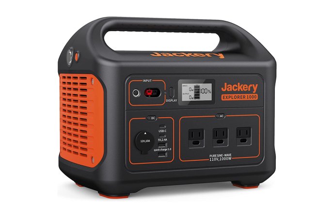  Jackery Explorer 1000