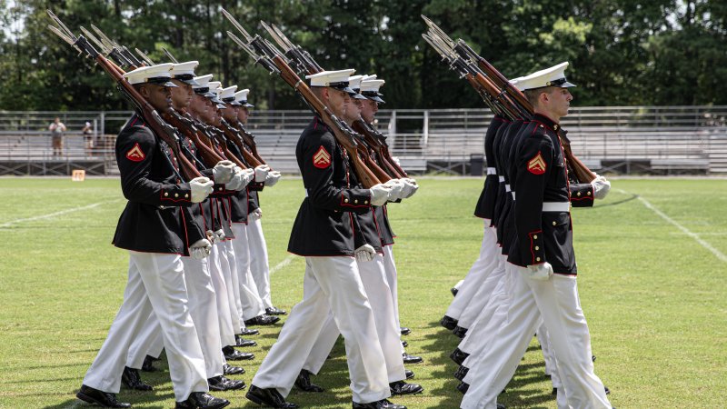 Marine Corps silent drill platoon