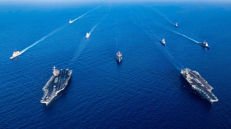 US sends a warning with 2 aircraft carriers in the Mediterranean at the same time