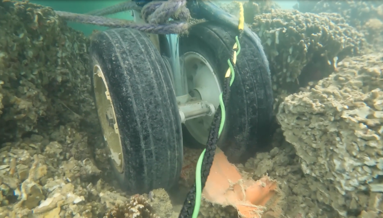 Navy releases underwater video of P-8A stuck in Hawaiian coral field