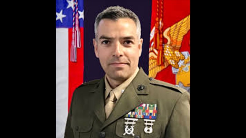 marine commander fired 1/4