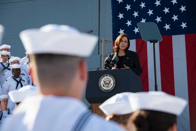 YOKOSUKA, Japan (Sept. 28, 2022) Vice President Kamala Harris addresses service members aboard the Arleigh Burke-class guided-missile destroyer, USS Howard (DDG 83) during her visit to Commander, Fleet Activities Yokosuka (CFAY). The vice president’s tour of the ship and her remarks to U.S. service members highlight the administration’s continued commitment to its alliances in the region. (U.S. Navy photo by Mass Communication Specialist 1st Class Kaleb J. Sarten/Released)