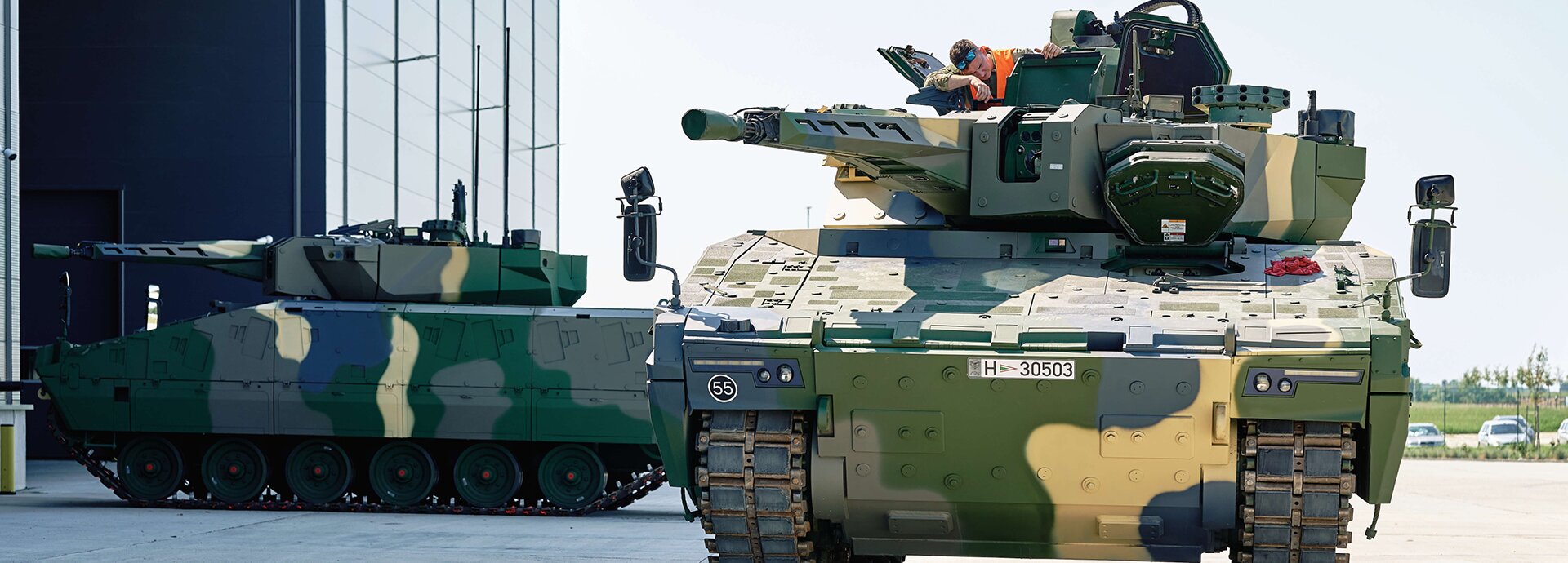Two KF41 Lynx vehicles delivered to Hungarian armed forces. 