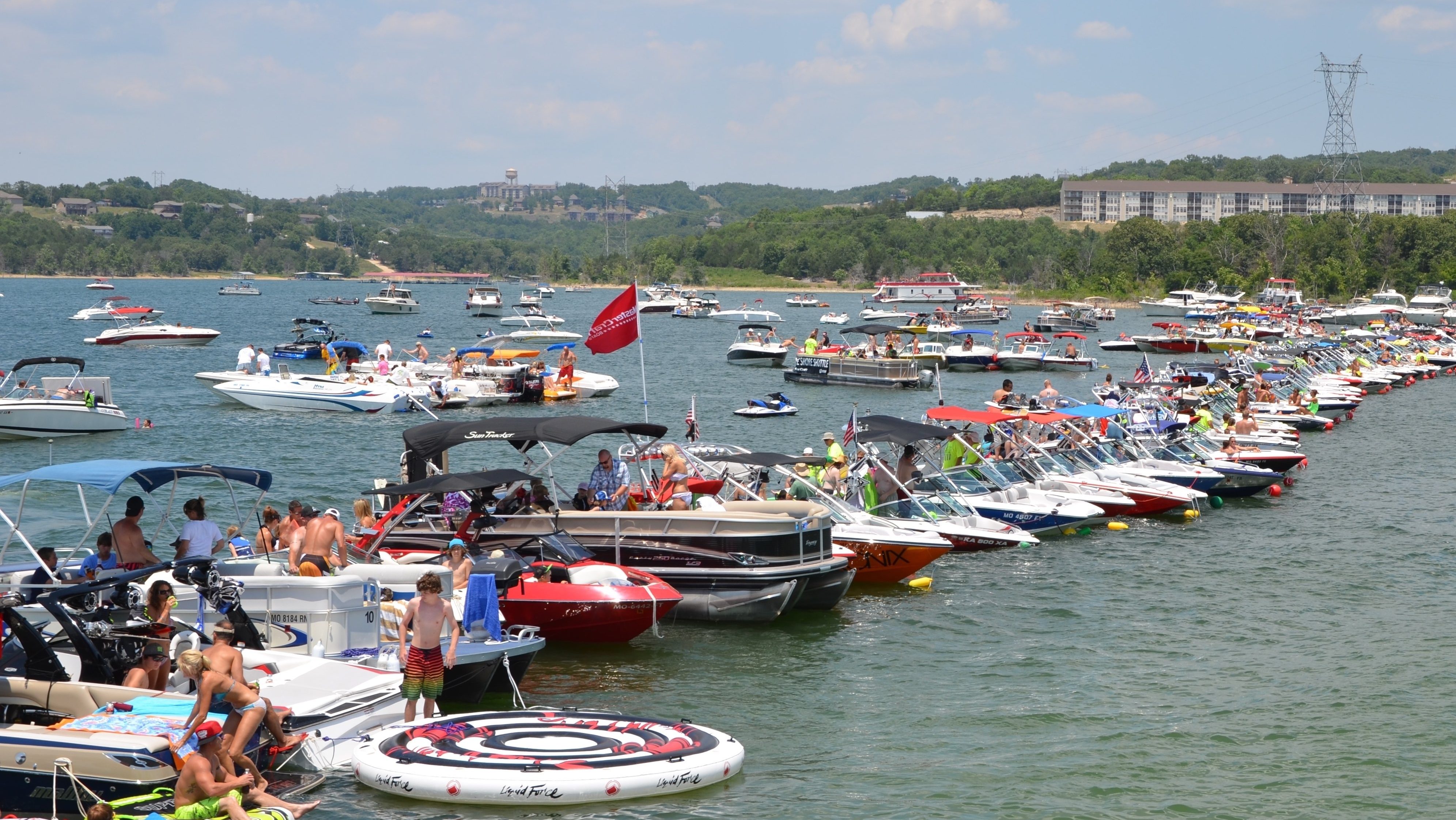 Winding down through the valleys and hollows of the Ozark Mountains, from Branson, Mo., to Eureka Springs, Ark., Table Rock Lake reaches out for your attention with water as blue as the sky.