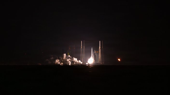 A Vulcan rocket carrying the USSF-87 mission successfully launches from Space Launch Complex 41 at Cape Canaveral Space Force Station, Feb. 12, 2026. The USSF-87 payload includes the Geosynchronous Space Situational Awareness Program (GSSAP) system that will improve our ability to rapidly detect, warn, characterize and attribute disturbances to space systems in the geosynchronous environment. (U.S. Space Force photo by Gwendolyn Kurzen)