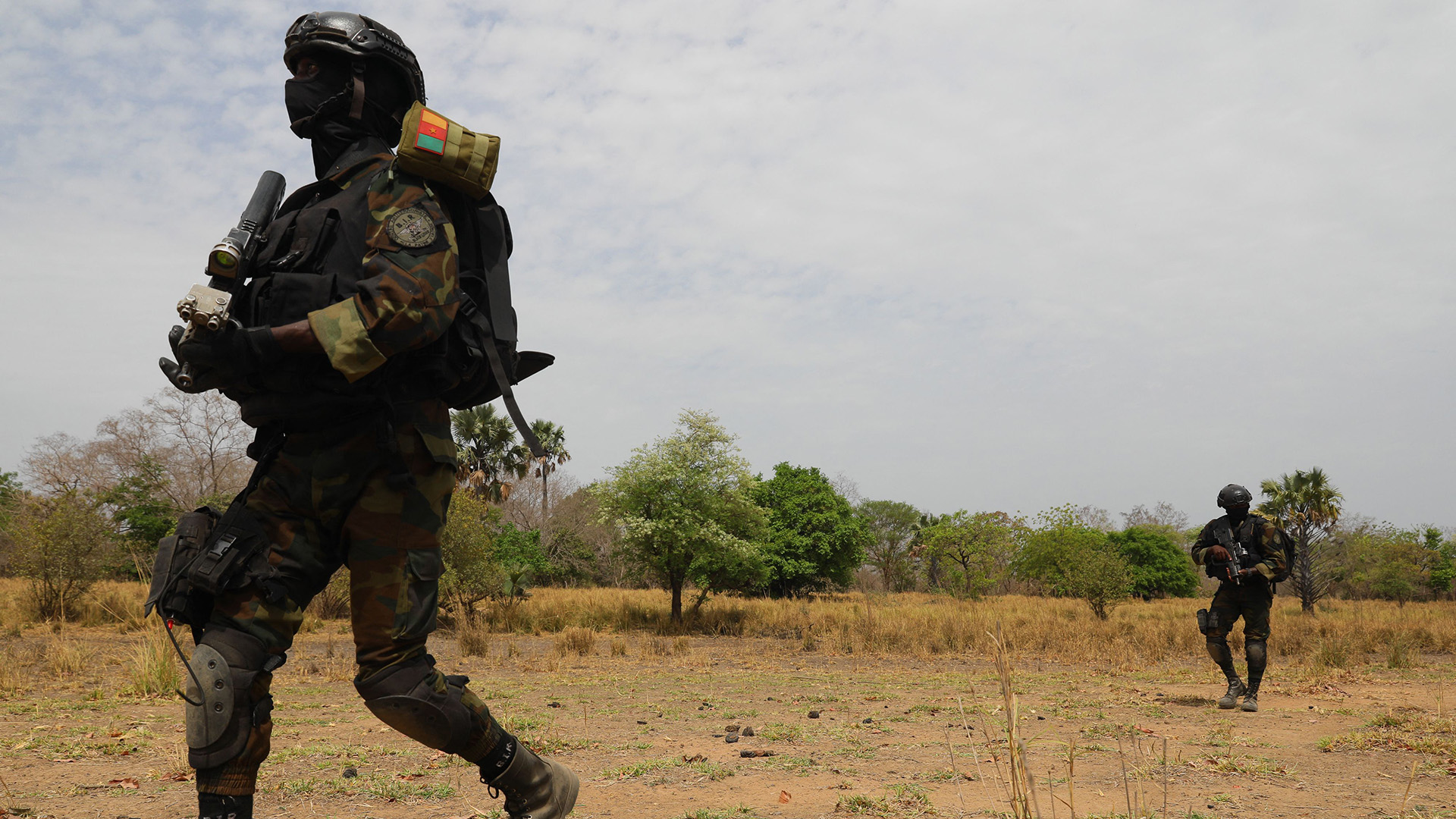 Cameroonian soldiers take part a counter-terrorism training session during the Flintlock 2023 military training hosted by the International Counter-Terrorism Academy with United States Special Forces in Daboya, in the Savannah region of Ghana, on March 11, 2023. - The United States Army launched a counter-terrorist drill with African armies. (Photo by Nipah Dennis / AFP) (Photo by NIPAH DENNIS/AFP via Getty Images)