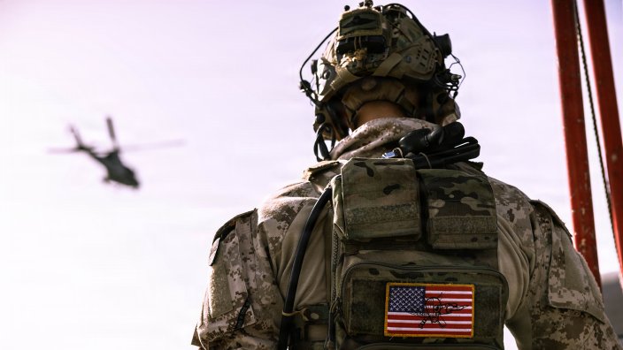 U.S. Marines with Maritime Raid Force, 31st Marine Expeditionary Unit, conduct fast rope training aboard the forward-deployed amphibious assault ship USS Tripoli (LHA 7) in the U.S. Central Command area of responsibility, April 14, 2026. (U.S. Marine Corps photo)