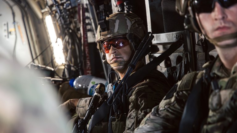 U.S. Army Soldiers assigned to Task Force Associator, East Africa Response Force sit inside an MV-22 Osprey prior to takeoff at Camp Lemonnier, Djibouti, May 15, 2025. The EARF conducted a crisis response drill to Mogadishu, Somalia, one of their primary roles in safeguarding U.S. citizens and commercial interests across the continent. (U.S. Army photo by Sgt. Nicholas Session)