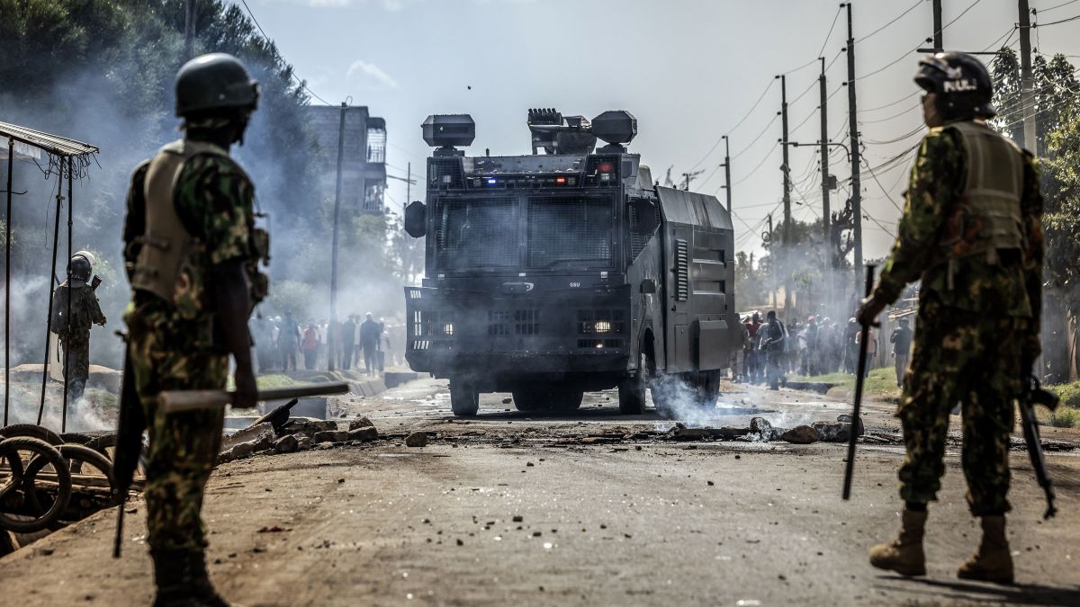 US deploys troops to Kenya to support Ebola isolation facility