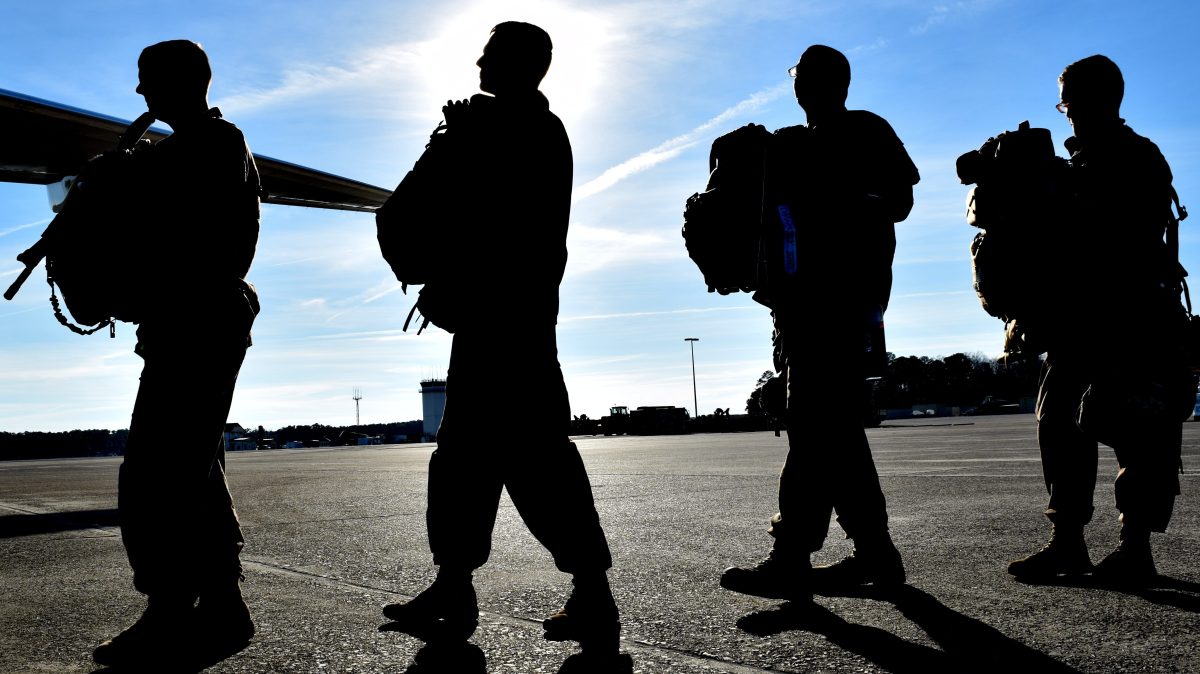 New rules for troops leaving the military miss mental health obstacles, experts say