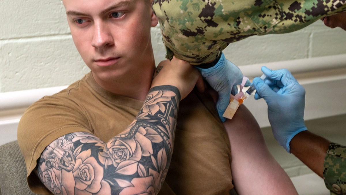 Navy reinstates some flu vaccine rules months after Pentagon ended mandate