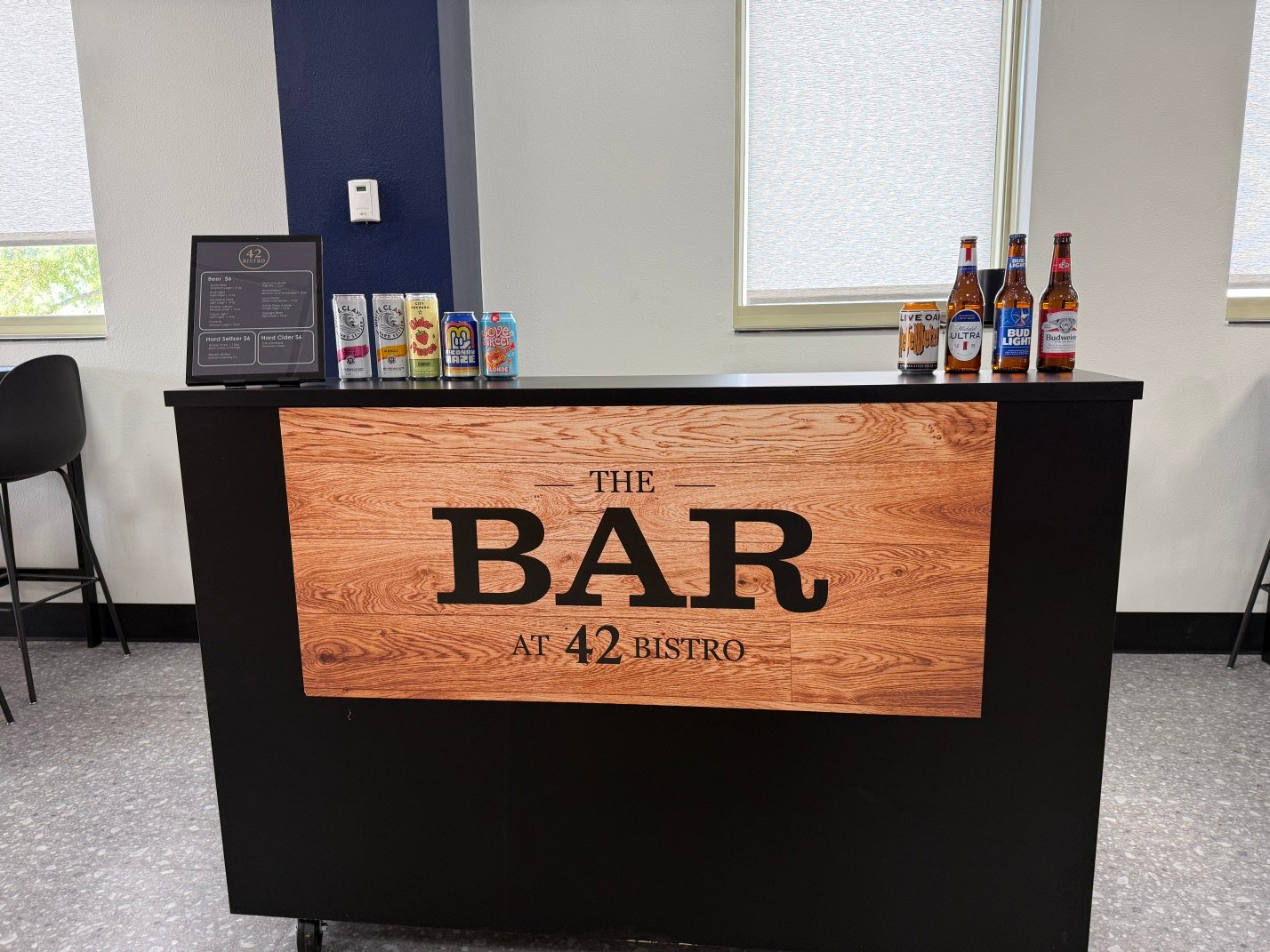 Fort Hood Bistro 42 bar