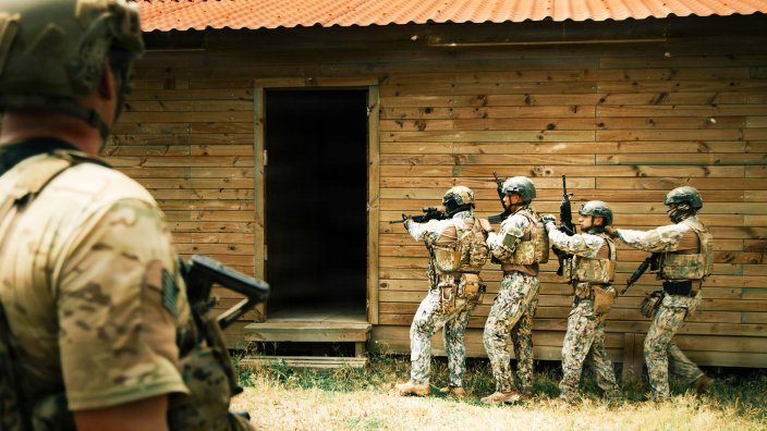 Ecuador official says US Special Forces are operating inside country