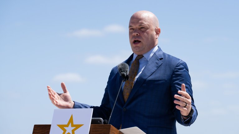 Assistant Secretary of the Army for Civil Works Adam Telle announced decisive action to fast-track completion of the Everglades Agricultural Area (EAA) Reservoir Project, with construction now targeted for completion by 2029 and select project actions delegated to the State of Florida. Expedited completion of the EAA Reservoir Project is a prime example of the Building Infrastructure, Not Paperwork initiative in action: to finish nationally significant work with greater effort and emphasis and leverage support from our non-federal partners as a force multiplier for faster delivery. (U.S. Army photo by Brigida I. Sanchez) 