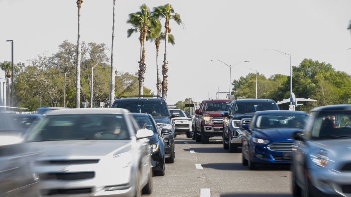 Cars pass through the Dale Mabry gate at MacDill Air Force Base, Florida, March 3, 2023. Defenders assigned to the 6th SFS support the installation 24/7 to ensure the safety of more than 19,000 Department of Defense personnel. (U.S. Air Force photo by Senior Airman Lauren Cobin)
