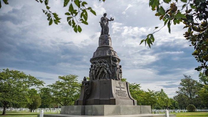 The Confederate monument at Arlington National Cemetery.