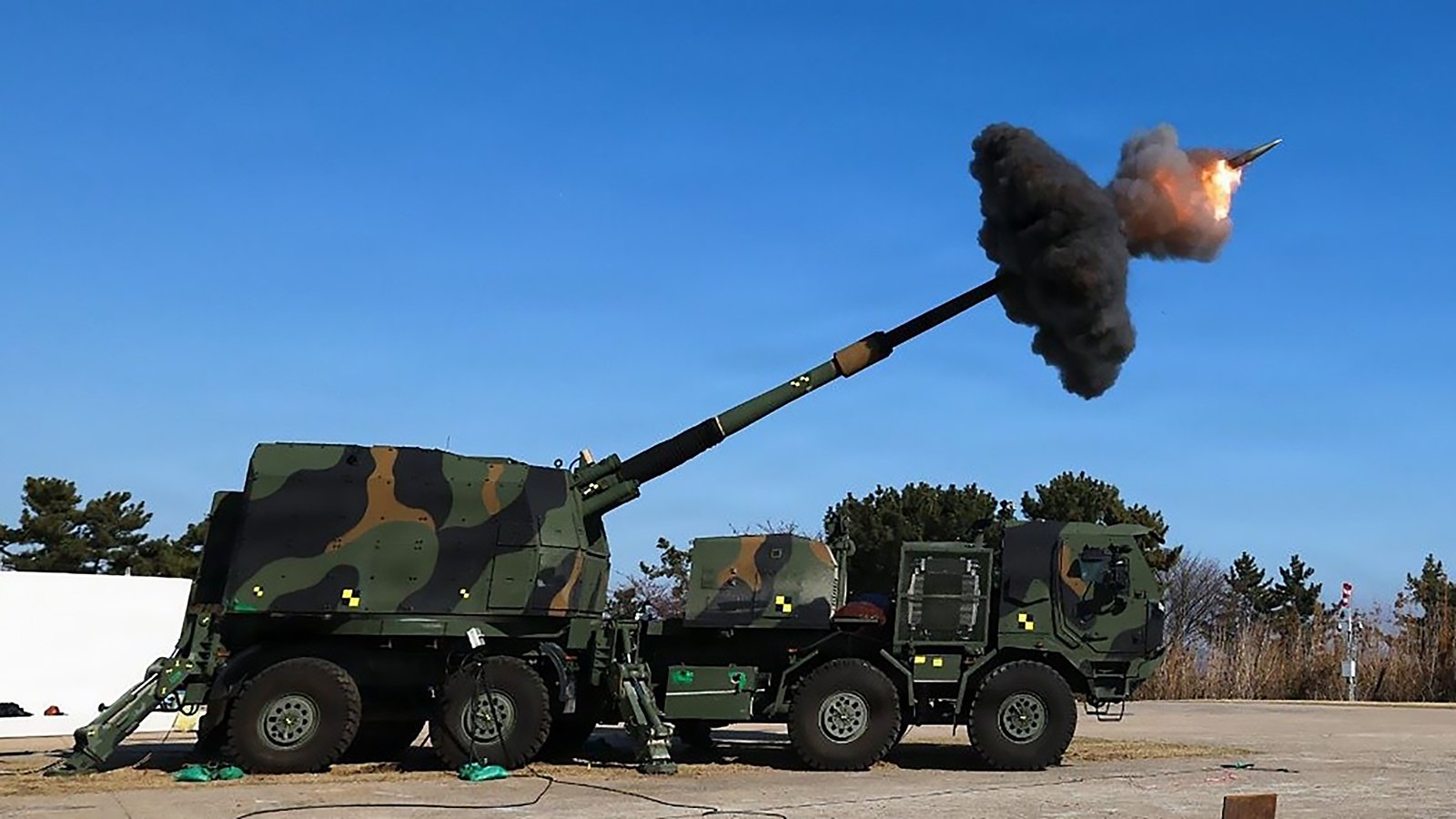 Hanwha’s K9 Mobile Howitzer can fire 155mm artillery rounds nearly twice as far as the Army’s current M777.